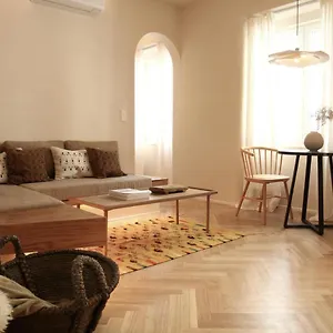 Apartment The Slow, Lissabon